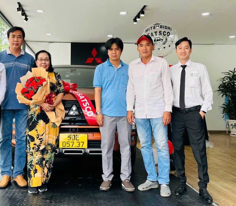 Hình ảnh hoạt động tư vấn xe tại Hà Nội